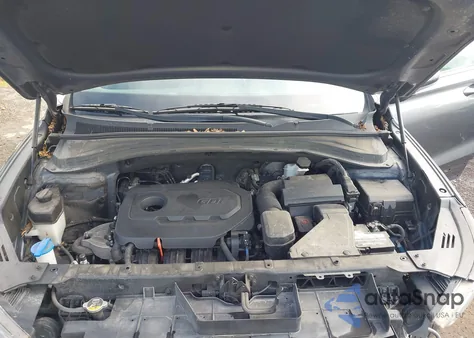2019 Hyundai Santa Fe Se from USA, damaged, VIN 5NMS23AD4KH018249